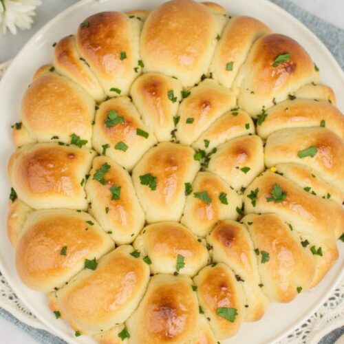 Cheesy Garlic Pull Apart Bread